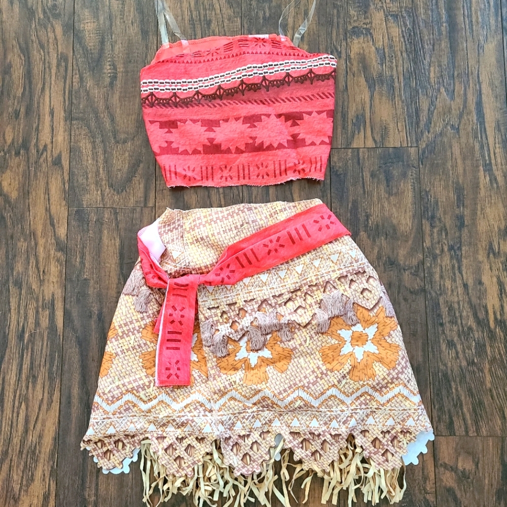 Moana costume never used